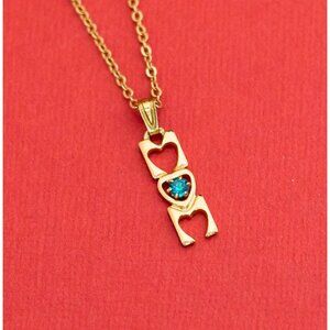 Vintage Mom Necklace Gold Tone Letter Mothers Day By Avon 18 Inches Long - F7